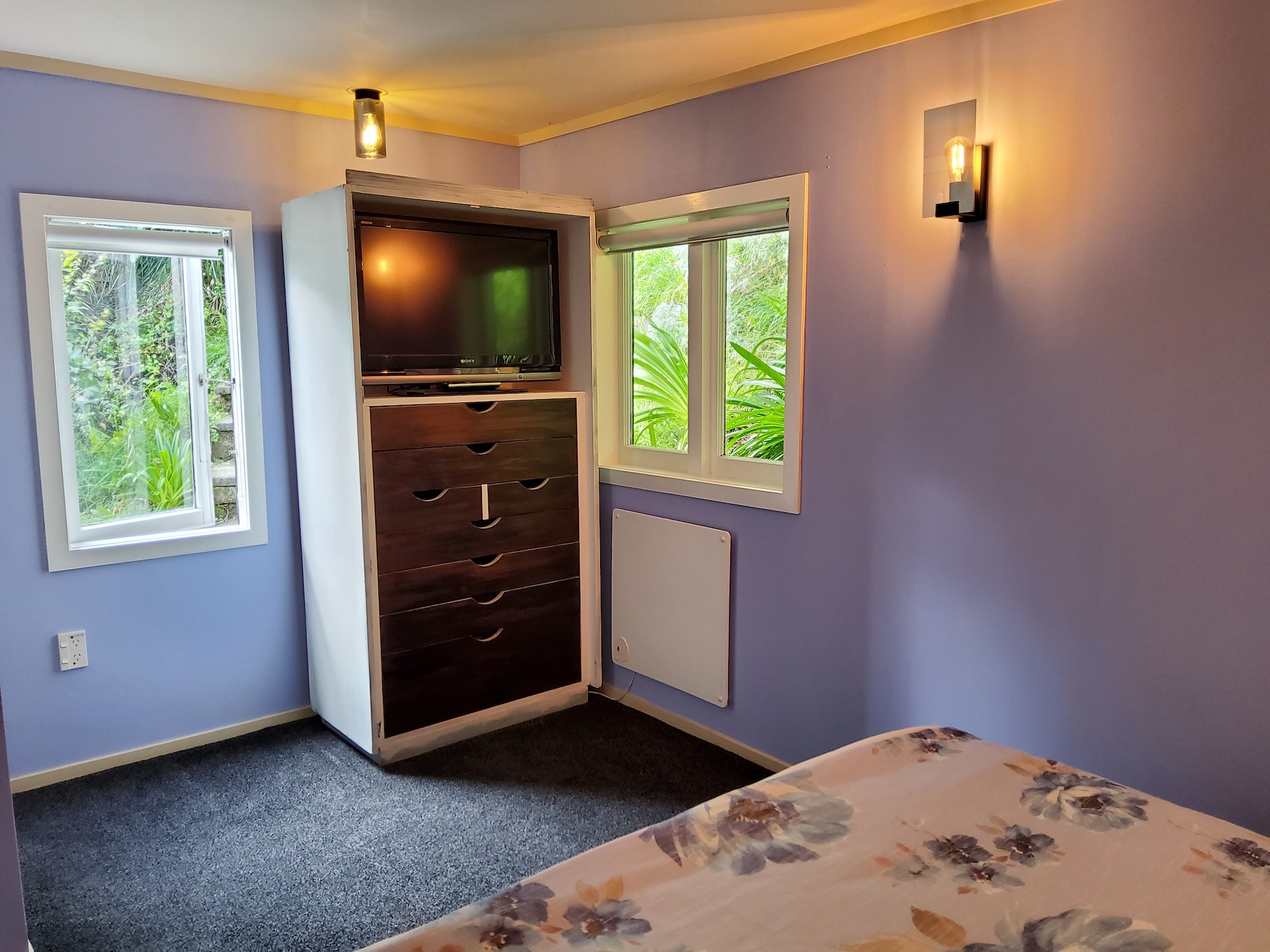 Rear bedroom
